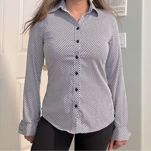 ⭐️ 4P Banana Republic Non-Iron Button Down Shirt